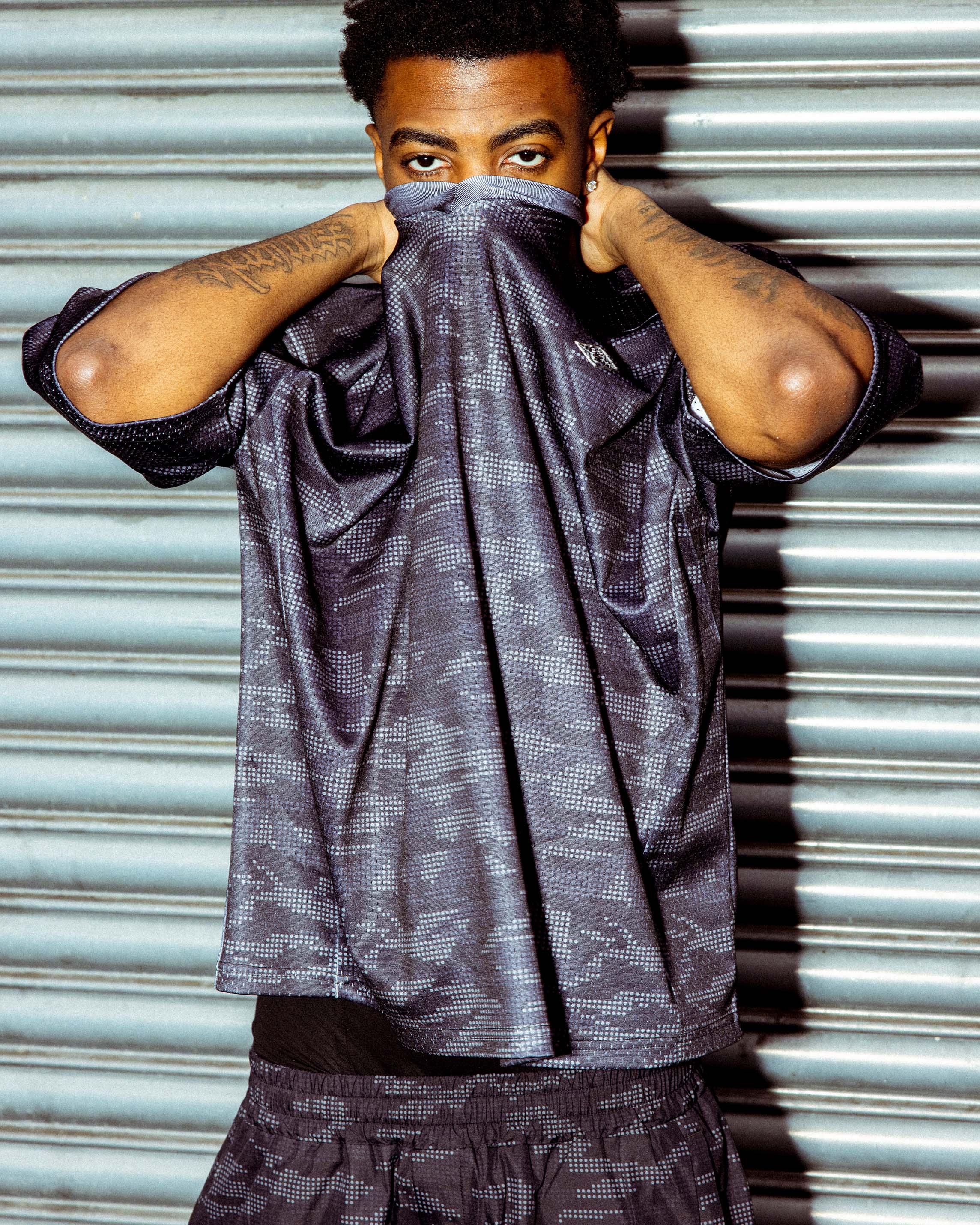 MESH JERSEY DOTTED CAMO BLACK - Image 2
