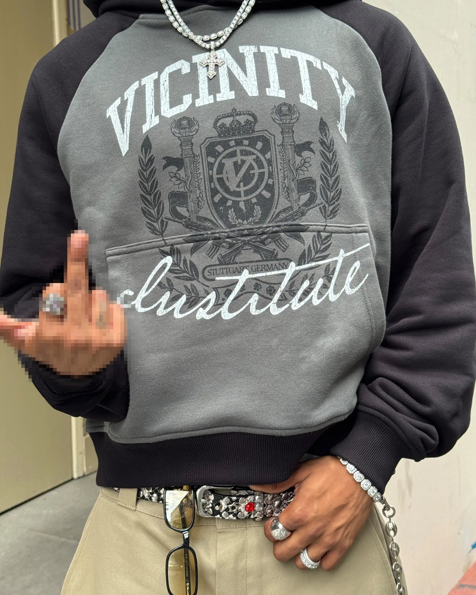 INSTITUTE HOODIE GREY/BLACK - Image 3