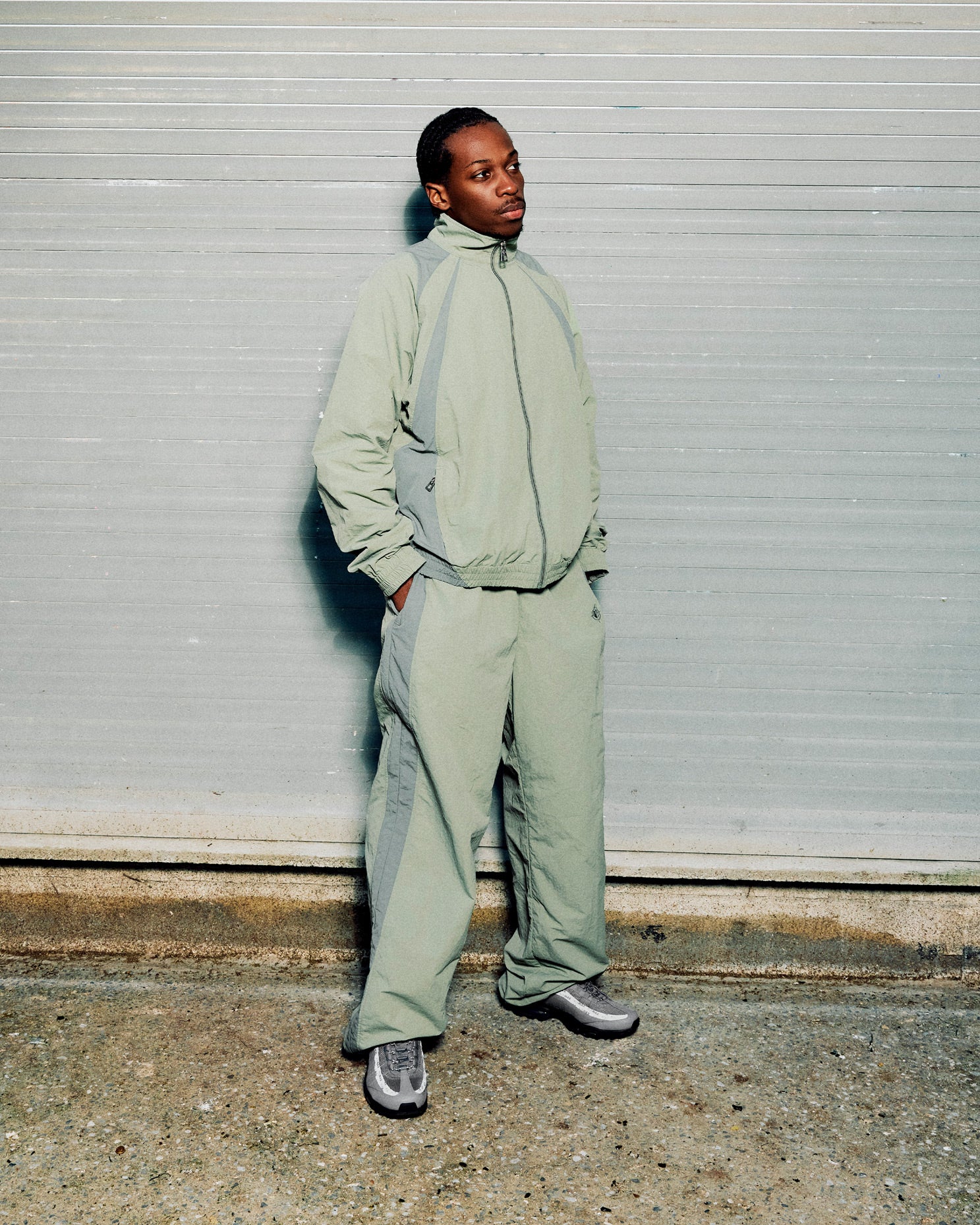 TRACK JACKET V3 WASABI - Image 3