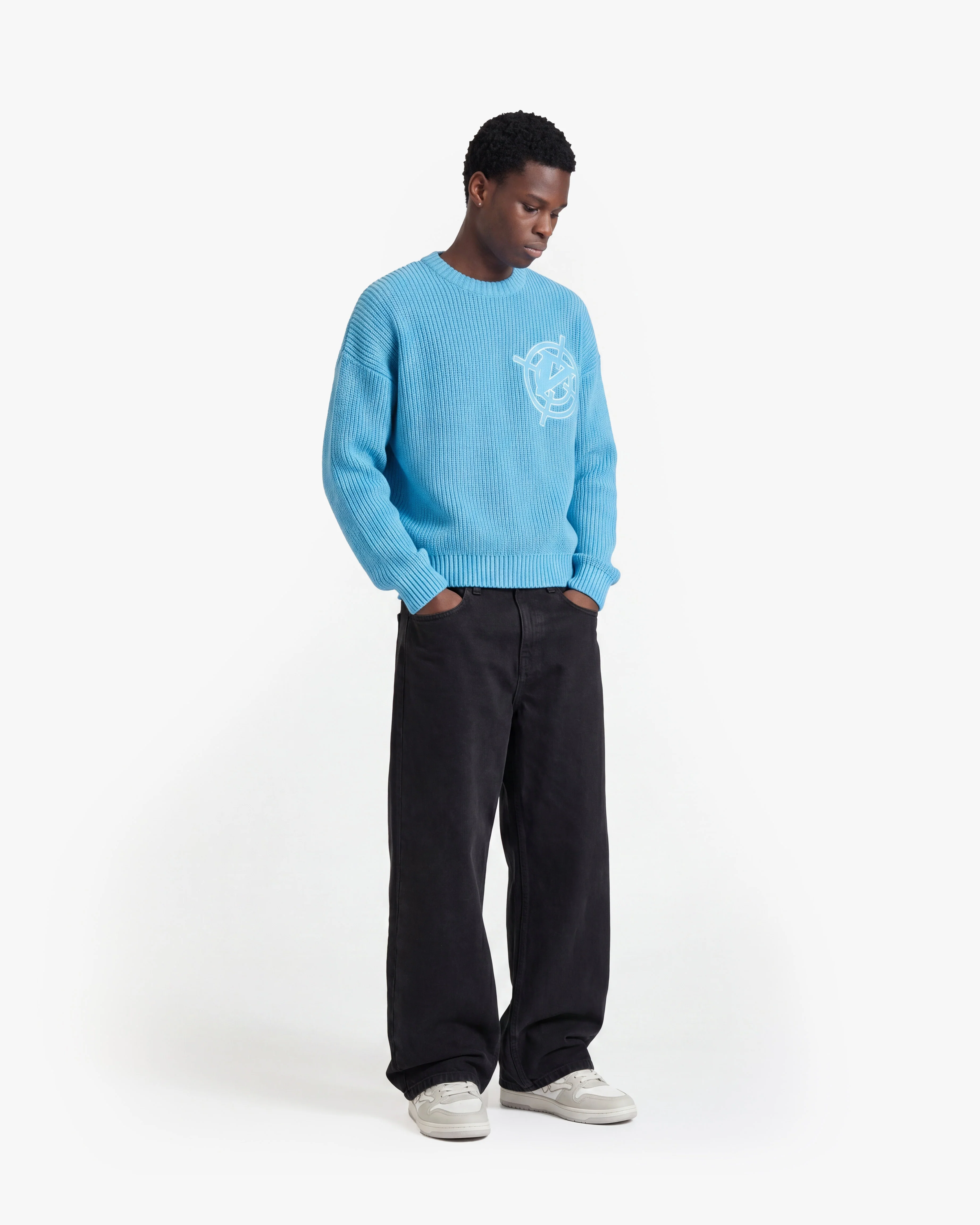 V-LOGO KNITWEAR SKY BLUE - Image 7