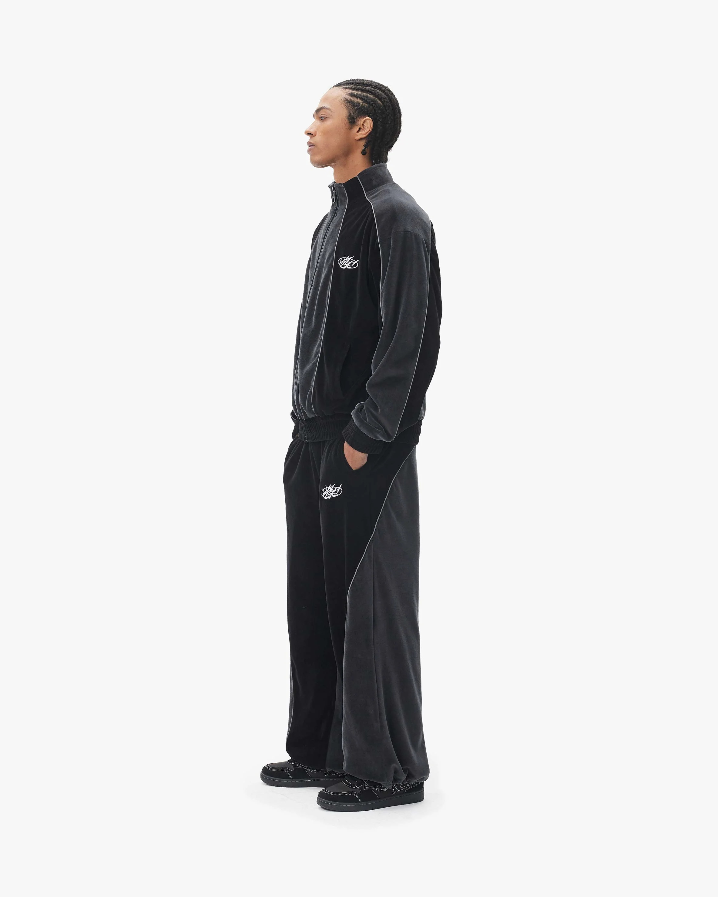 VELOURS TRACK JACKET BLACK - Image 10