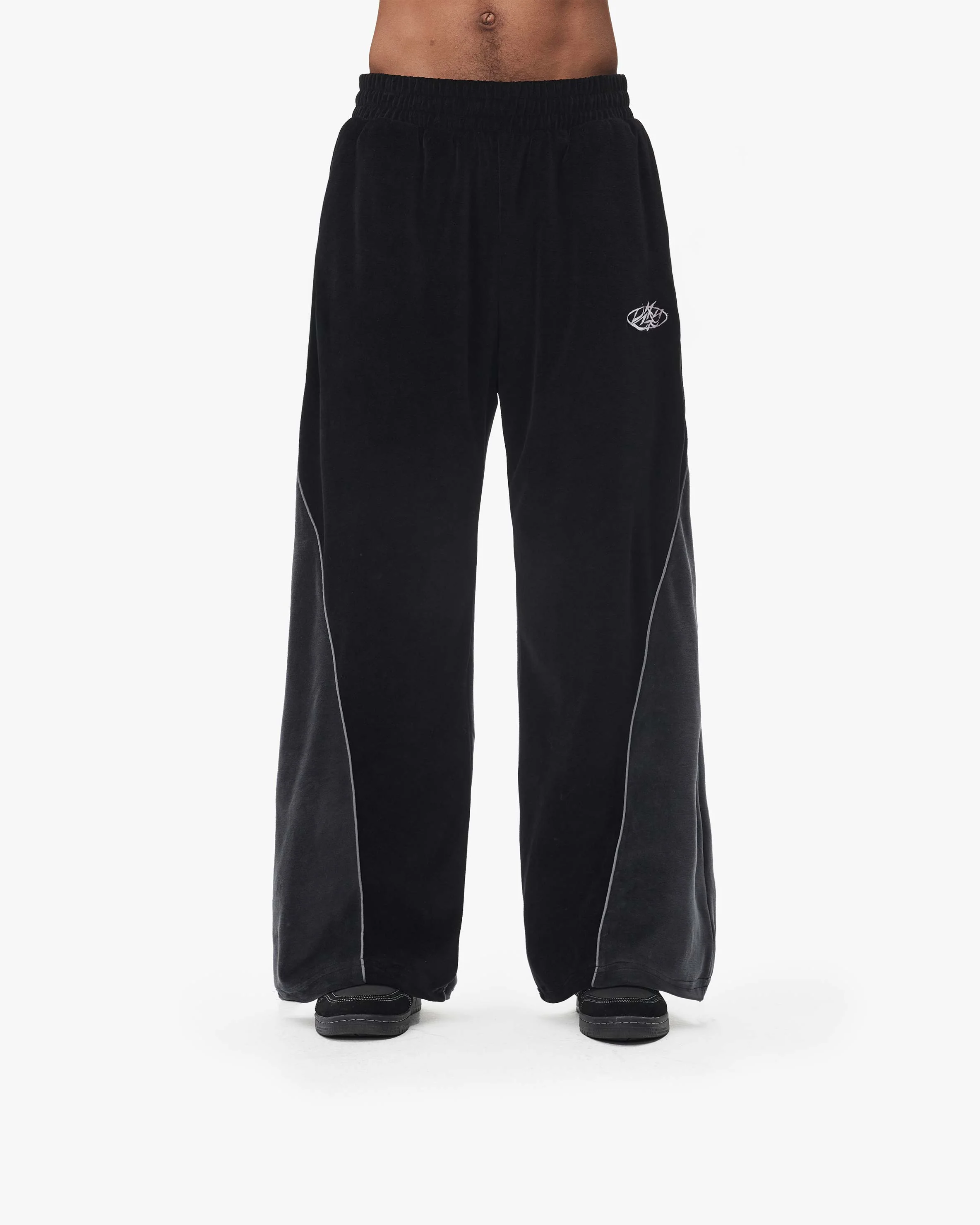 VELOURS TRACK PANTS BLACK - Image 2